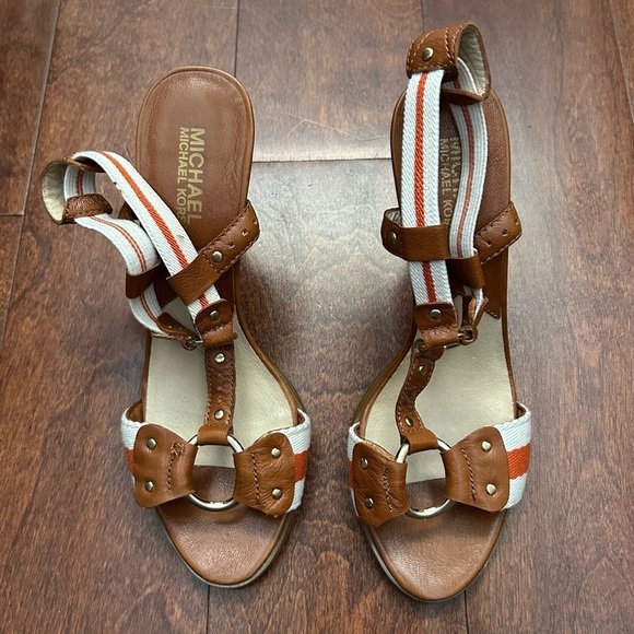Michael Michael Kors Seaport T-Strap Brown and Orange Women's Heels, Size 8 - Picture 2 of 13